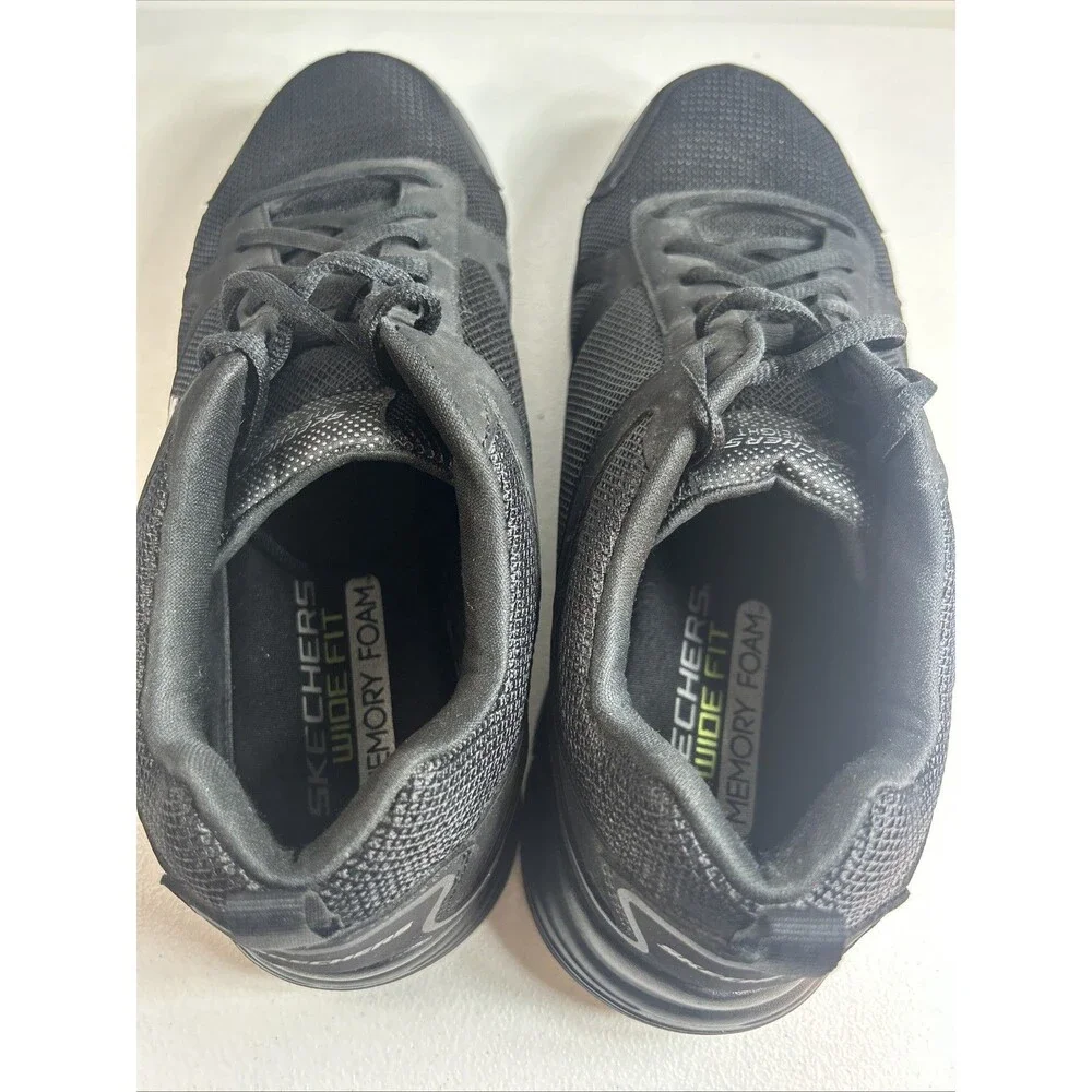 Skechers Men’s Sneakers Size 12 Wide Black MemoryFoam Black Lace Up Light